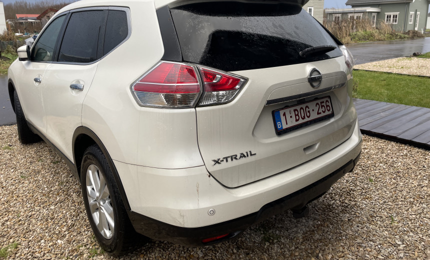 Nissan X-Trail 2015 Diesel Automatic Image 3