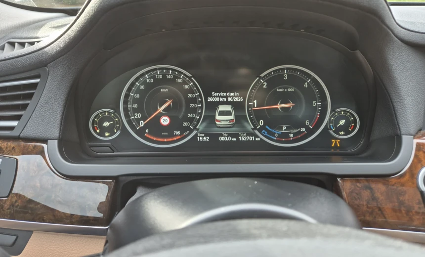 BMW 740 2014 Diesel Automatic Image 4