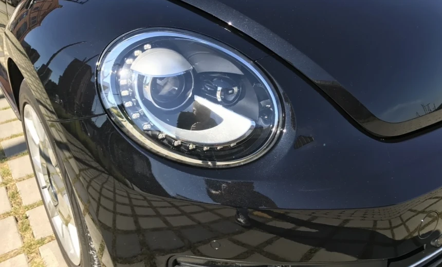 Volkswagen Beetle 2014 Gasoline Manual Image 4