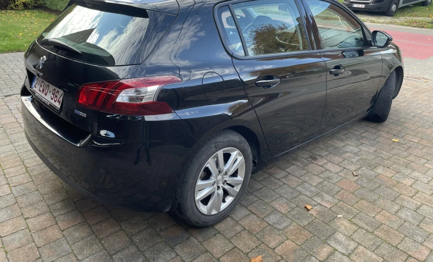 Peugeot 308 2016 Gasoline Manual Image 5