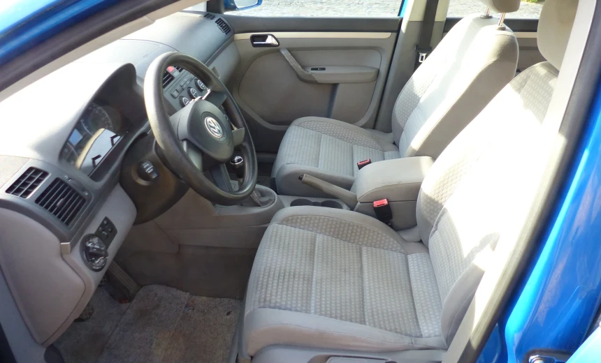 Volkswagen Touran 2004 Diesel Manual Image 10