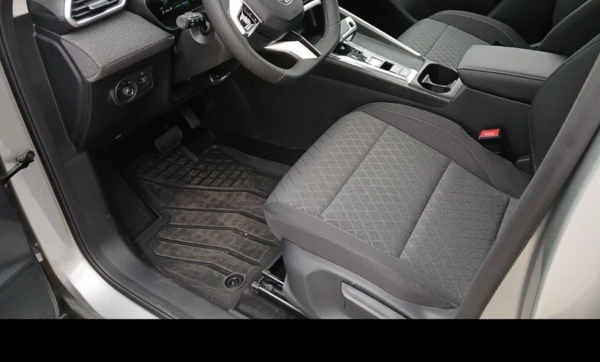 MG ZS 2026 Hybrid Electric/Gasoline Automatic Image 6