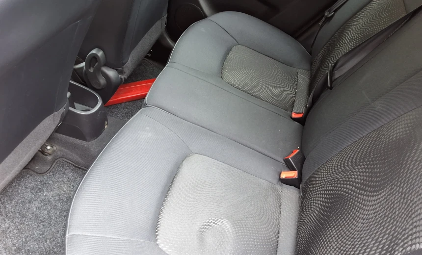 Hyundai i10 2012 Gasoline Manual Image 6