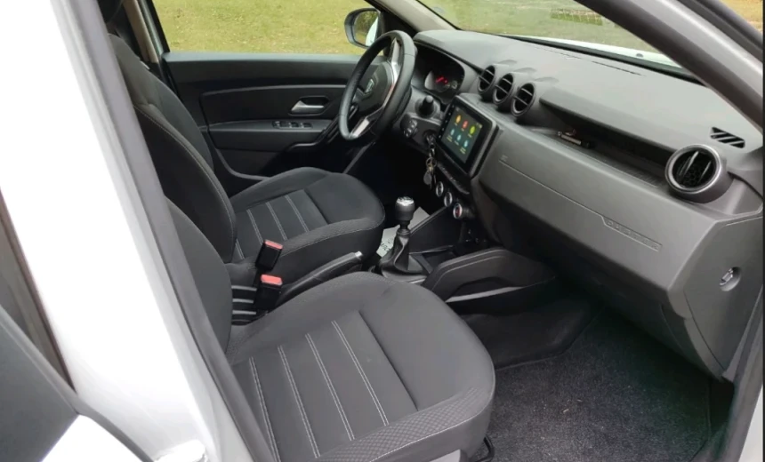 Dacia Duster 2022 Gasoline Manual Image 10