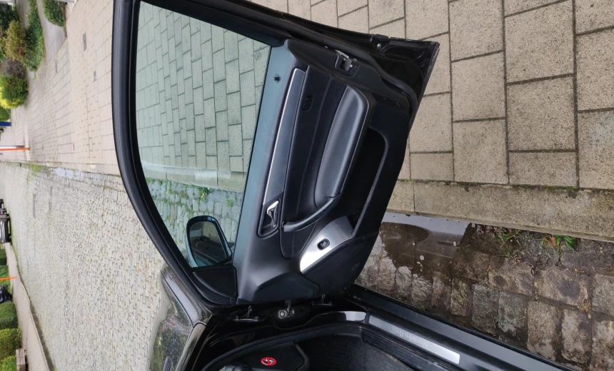 Mercedes-Benz C 200 2004 Diesel Manual Image 19