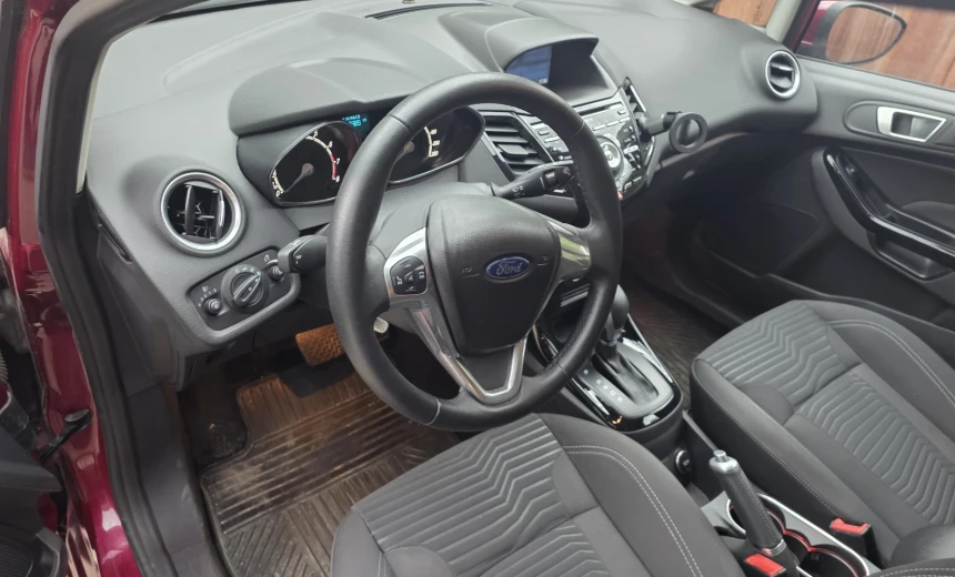 Ford Fiesta 2013 Gasoline Automatic Image 7