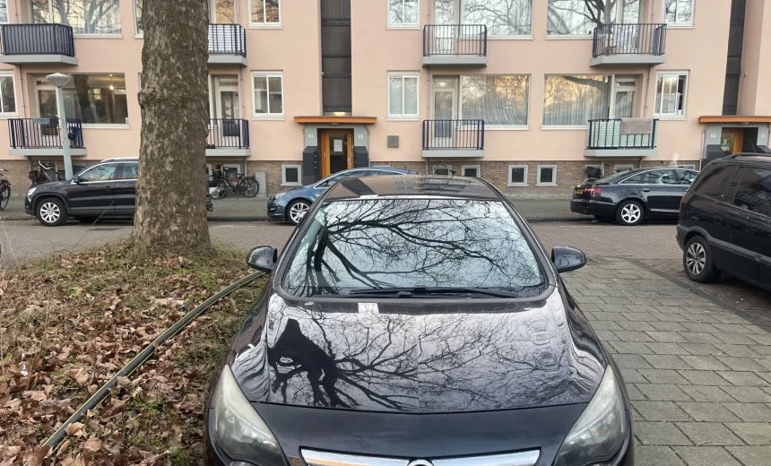 Opel Astra 2010 Gasoline Manual Image 0