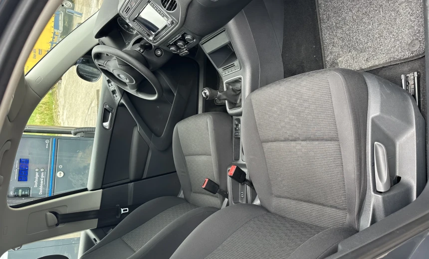 Volkswagen Tiguan 2016 Gasoline Automatic Image 2