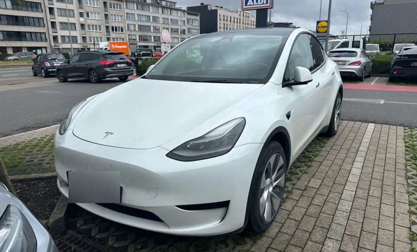 Tesla Model Y 2024 Electric Automatic Image 0