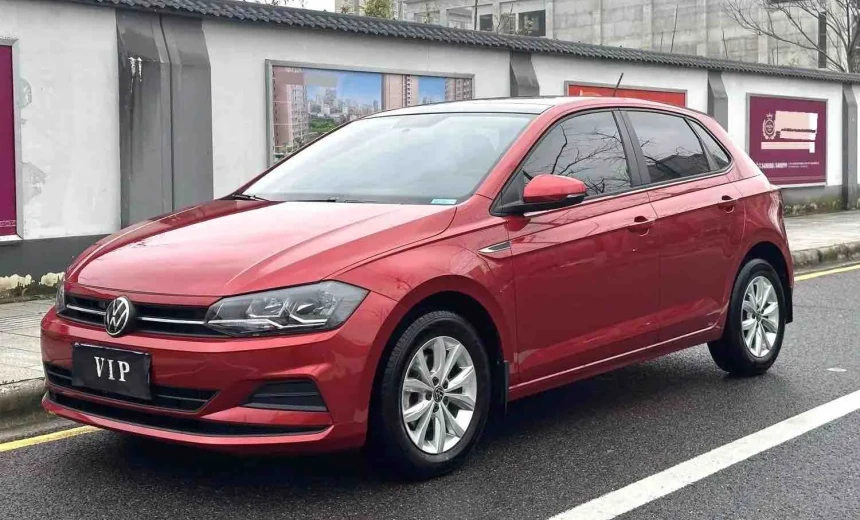 Volkswagen Polo Plus 2023 Gasoline Automatic Image 0