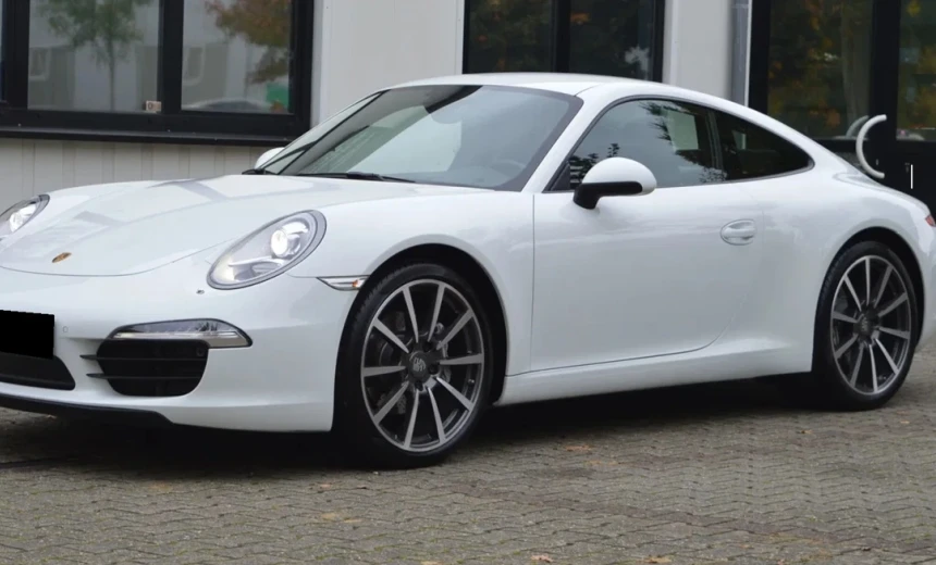 Porsche 991 2013 Gasoline Automatic Image 1