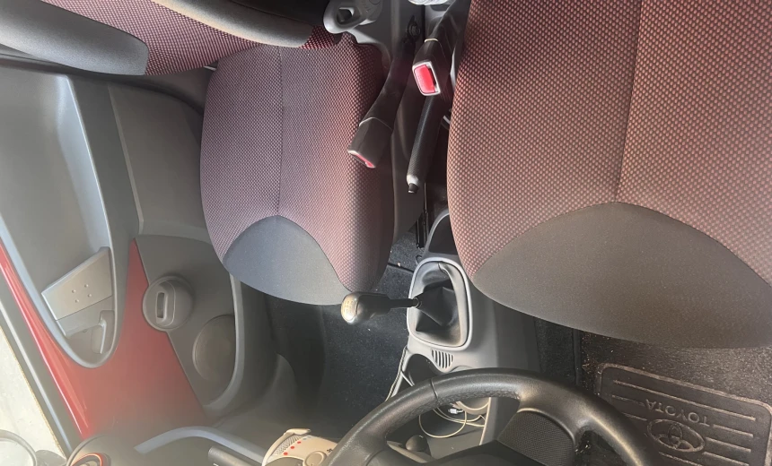 Toyota Aygo 2010 LPG Manual Image 5