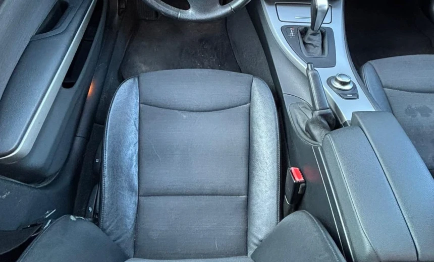 BMW 325 2008 Gasoline Automatic Image 7