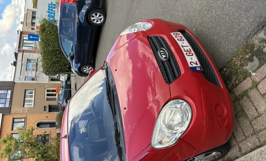 Kia Picanto 2010 Gasoline Manual Image 3