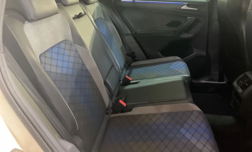 Volkswagen Tiguan 2022 Gasoline Automatic Image 8