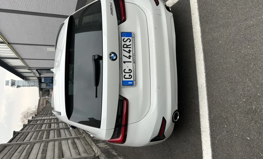 BMW 320 2021 Hybrid Electric/Diesel Automatic Image 2