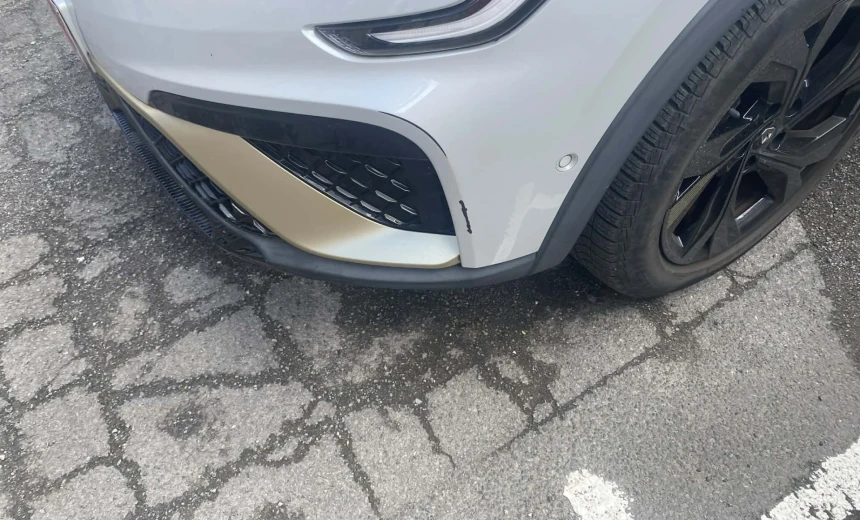 Renault Arkana 2023 Hybrid Electric/Gasoline Automatic Image 2