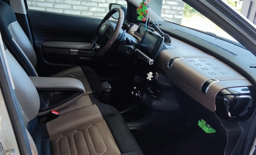 Citroen C4 Cactus 2014 Diesel Automatic Image 4