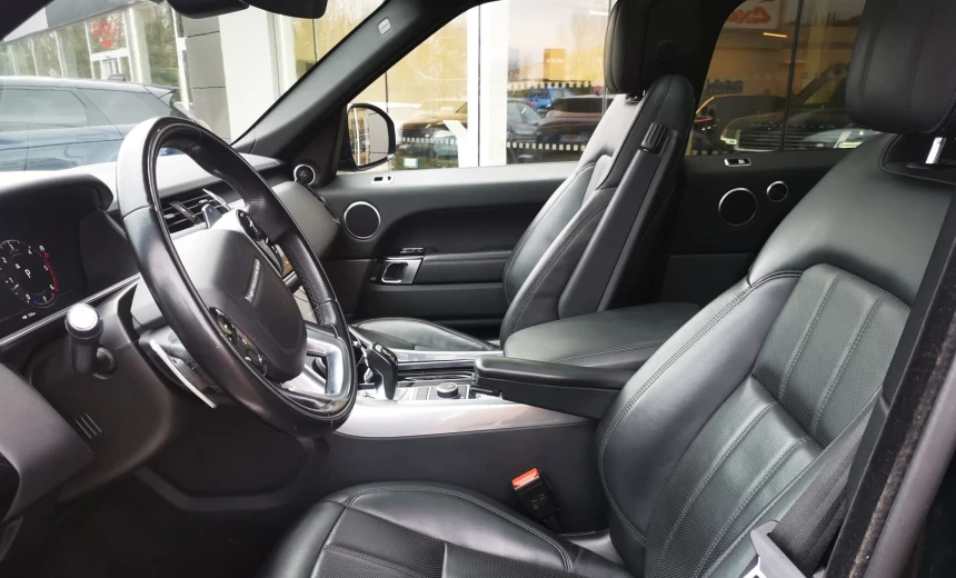 Land Rover Range Rover Sport 2021 Hybrid Electric/Diesel Automatic Image 6