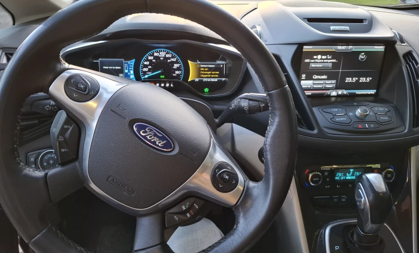 Ford C-Max 2015 Hybrid Electric/Gasoline Automatic Image 9