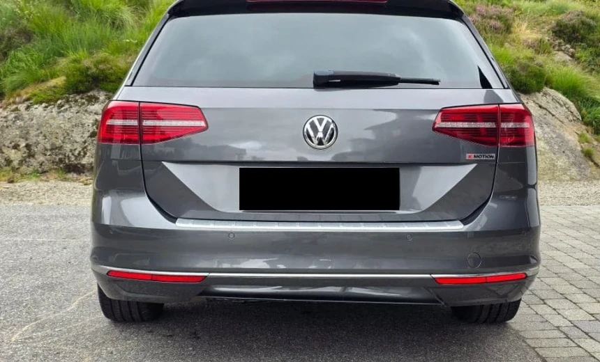 Volkswagen Passat 2016 Diesel Manual Image 6