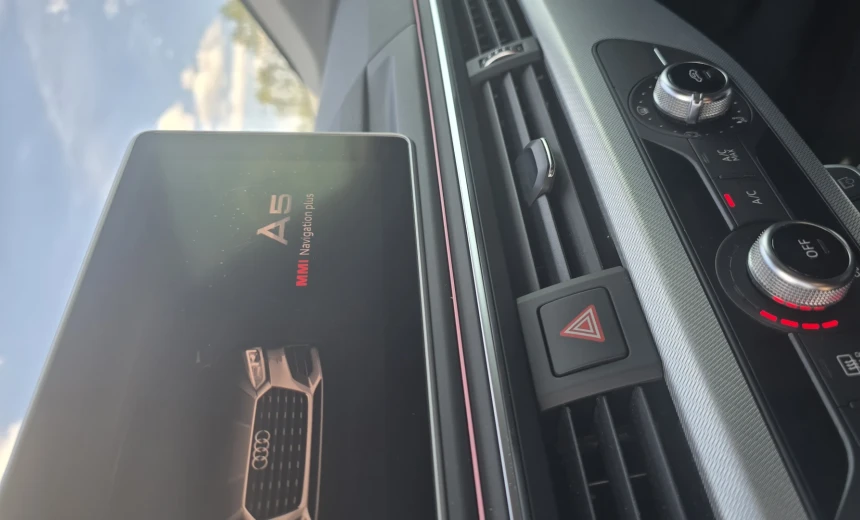 Audi A5 2019 Hybrid Electric/Gasoline Automatic Image 13
