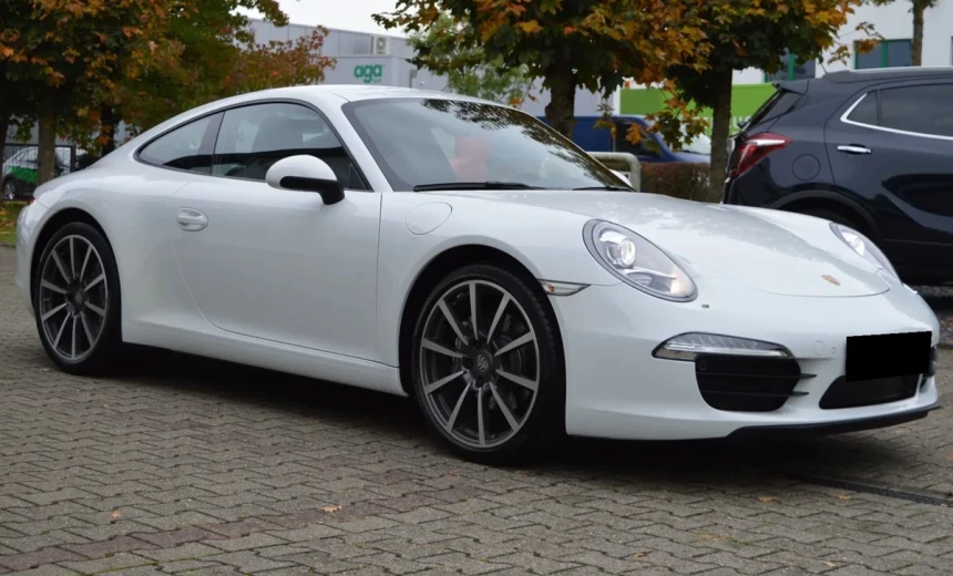 Porsche 991 2013 Gasoline Automatic Image 0