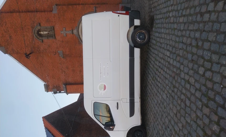 Renault Master 2017 Diesel Manual Image 3