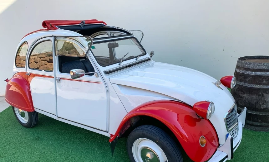 Citroen 2CV 1982 Gasoline Manual Image 3