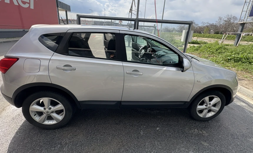 Mitsubishi Delica 1991 Diesel Automatic Image 17