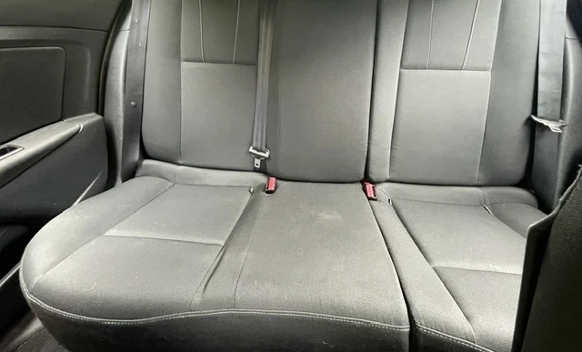 Renault Megane 2011 Diesel Manual Image 8