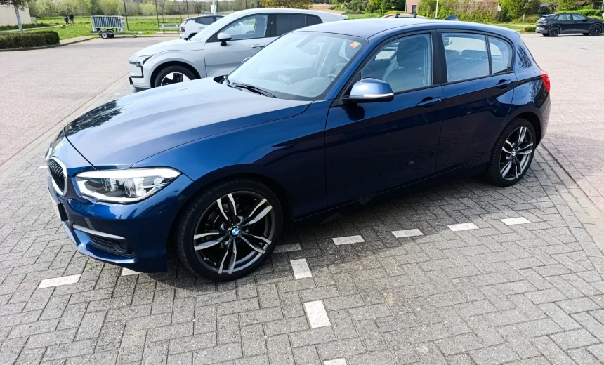 BMW 118 2017 Gasoline Automatic Image 1