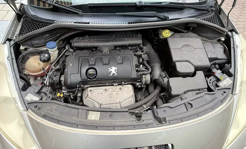 Peugeot 207 2007 Gasoline Automatic Image 11