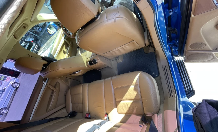 Porsche Cayenne 2005 Gasoline Automatic Image 12