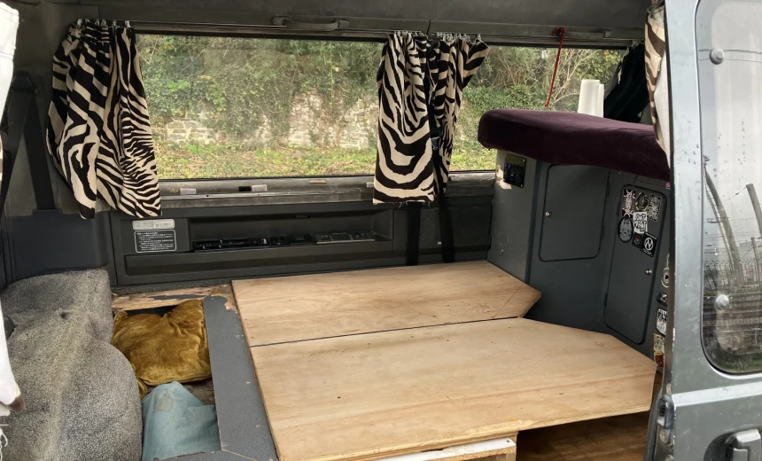 Mitsubishi Delica 1991 Diesel Automatic Image 11