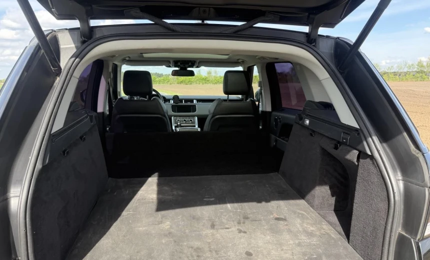 Land Rover Range Rover Sport 2014 Diesel Automatic Image 8