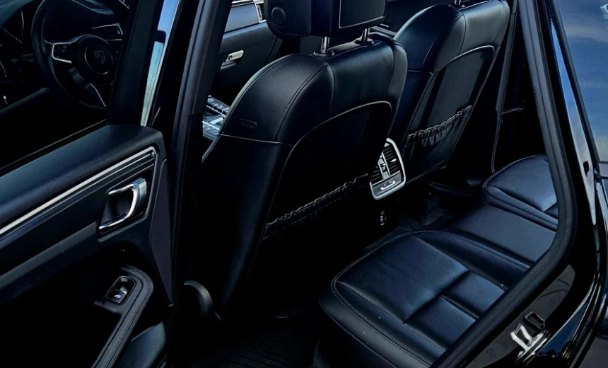 Porsche Macan 2018 Gasoline Automatic Image 7