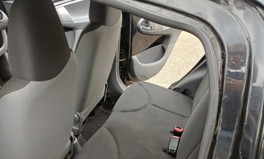 Toyota Aygo 2008 Gasoline Manual Image 4