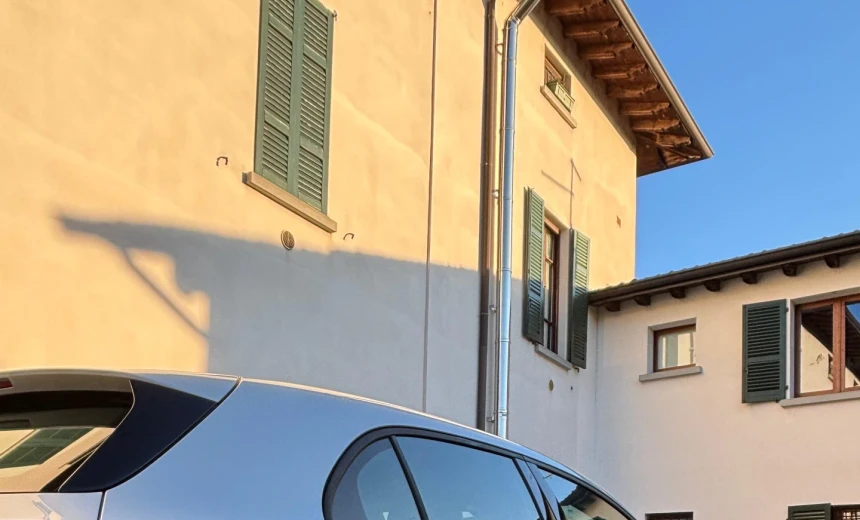 Mercedes-Benz A 250 2023 Hybrid Electric/Gasoline Automatic Image 0