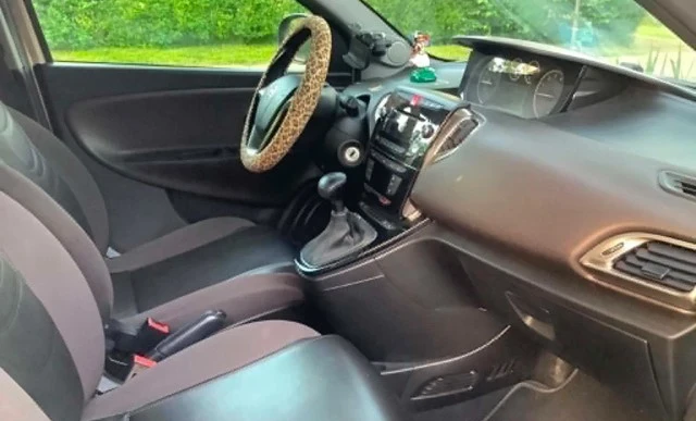Lancia Ypsilon 2013 Gasoline Automatic Image 0