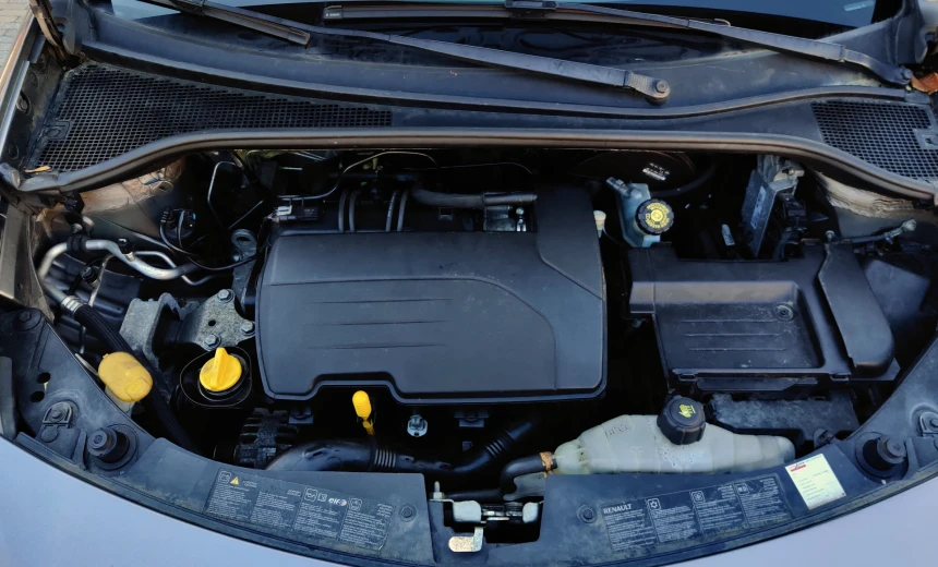 Renault Clio 2014 Gasoline Manual Image 12