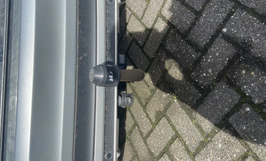 Volvo V60 2015 Hybrid Electric/Diesel Automatic Image 4