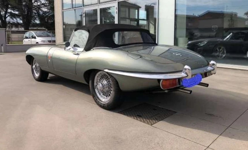 Jaguar E-Type 1969 Gasoline Manual Image 0