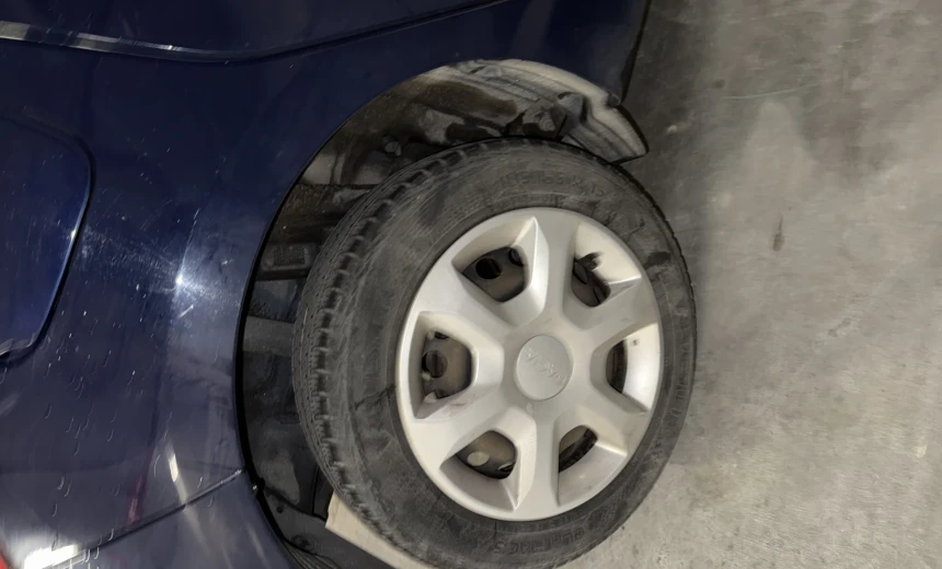 Dacia Sandero 2015 Diesel Manual Image 5