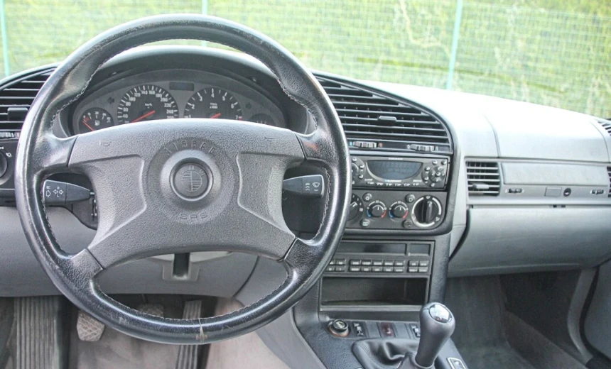 BMW M3 1995 Gasoline Manual Image 7