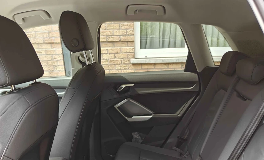 Audi Q3 2023 Gasoline Automatic Image 11