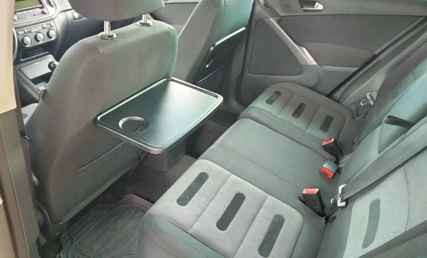 Volkswagen Tiguan 2009 Gasoline Manual Image 5