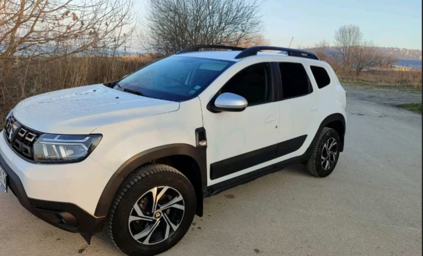 Dacia Duster 2022 Gasoline Manual Image 0