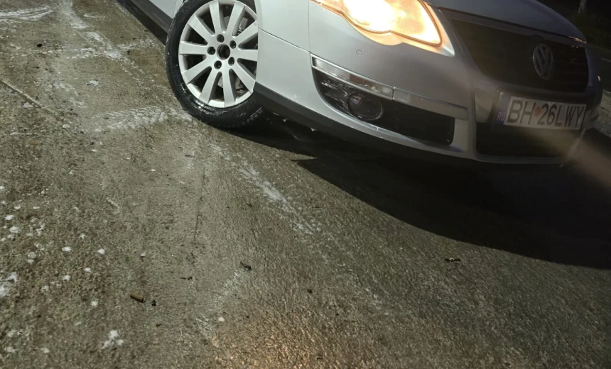 Volkswagen Passat 2010 Diesel Manual Image 0