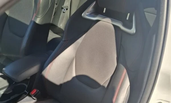 Toyota Corolla 2022 Hybrid Electric/Gasoline Automatic Image 7